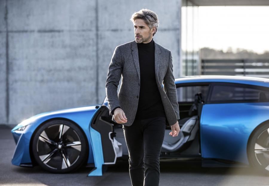  Peugeot Instinct Concept 2017 года  (фото 43 из 98)